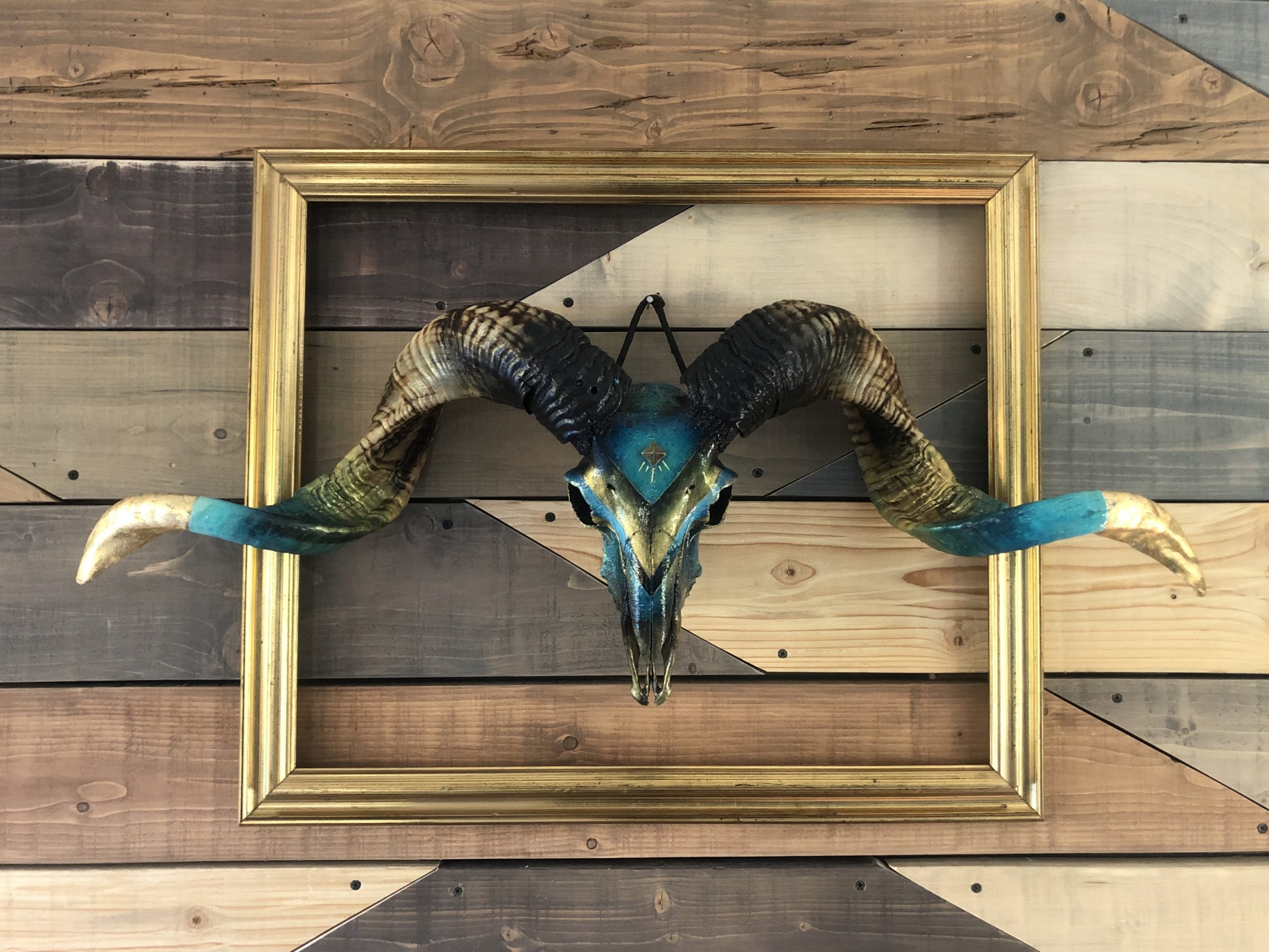 CUSTOM SKULL BELIER CUSTOM SKULL BELIER